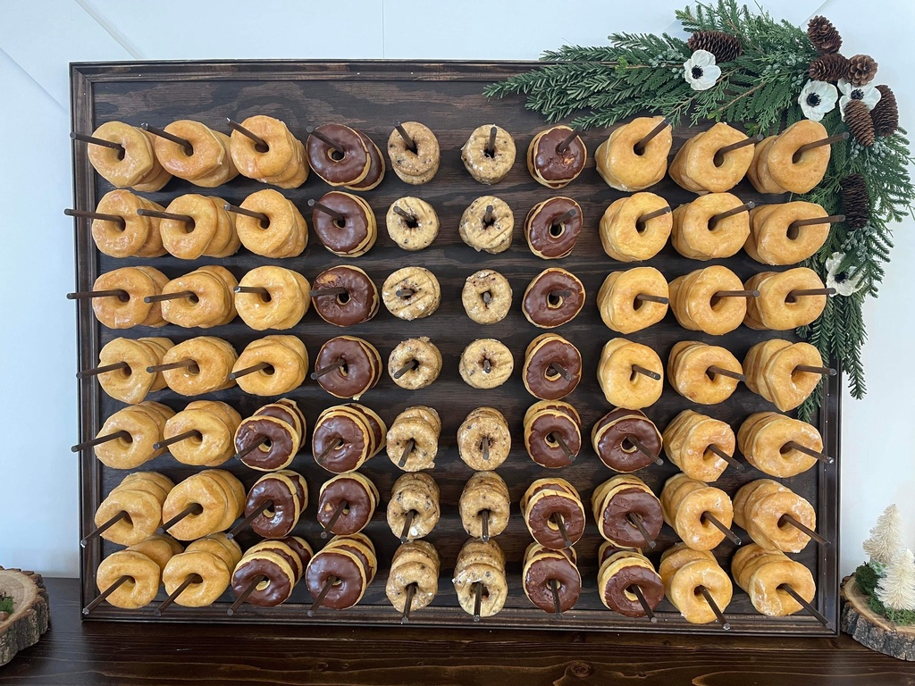 Donut Wall